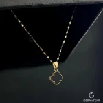 آویز-ونکلیف-با-سنگ-اونیکس-مشکی