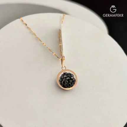 مدال-سواروسکی-مشکی